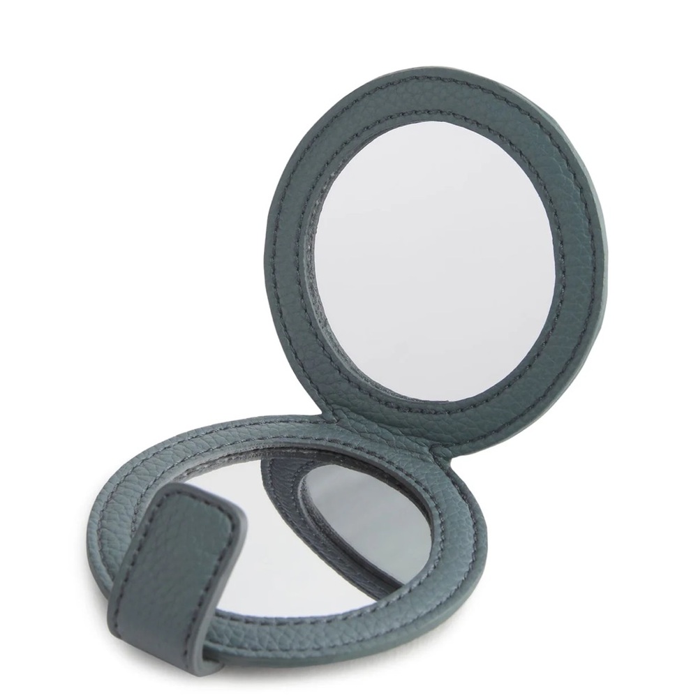 VERA BRADLEY Pocket Mirror in Faux Leather 3 Colors *1 LEFT* NWT MSRP: $30.00